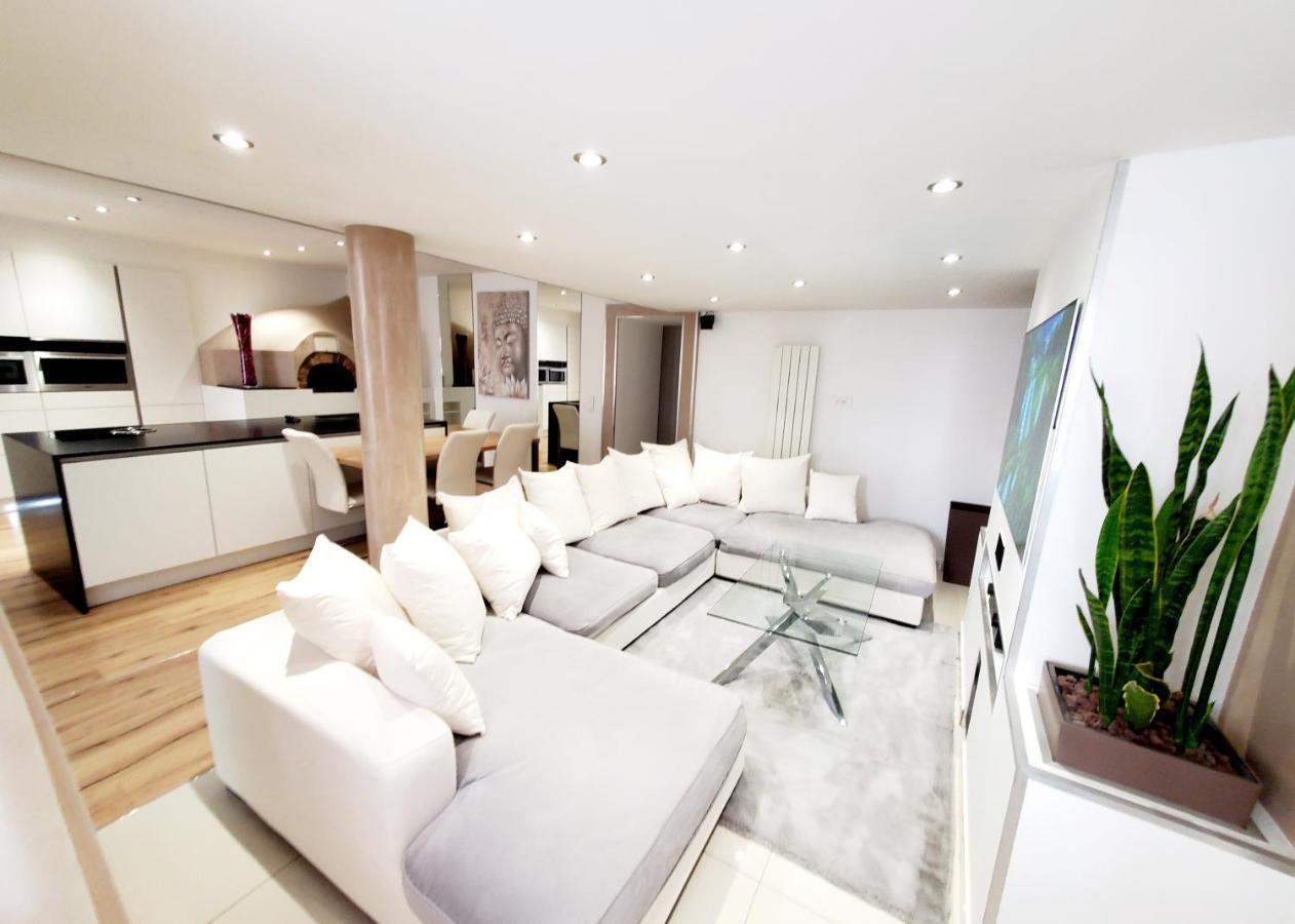 Appartement En Bord De Lac Avec Jaccuzi Publier Exterior foto